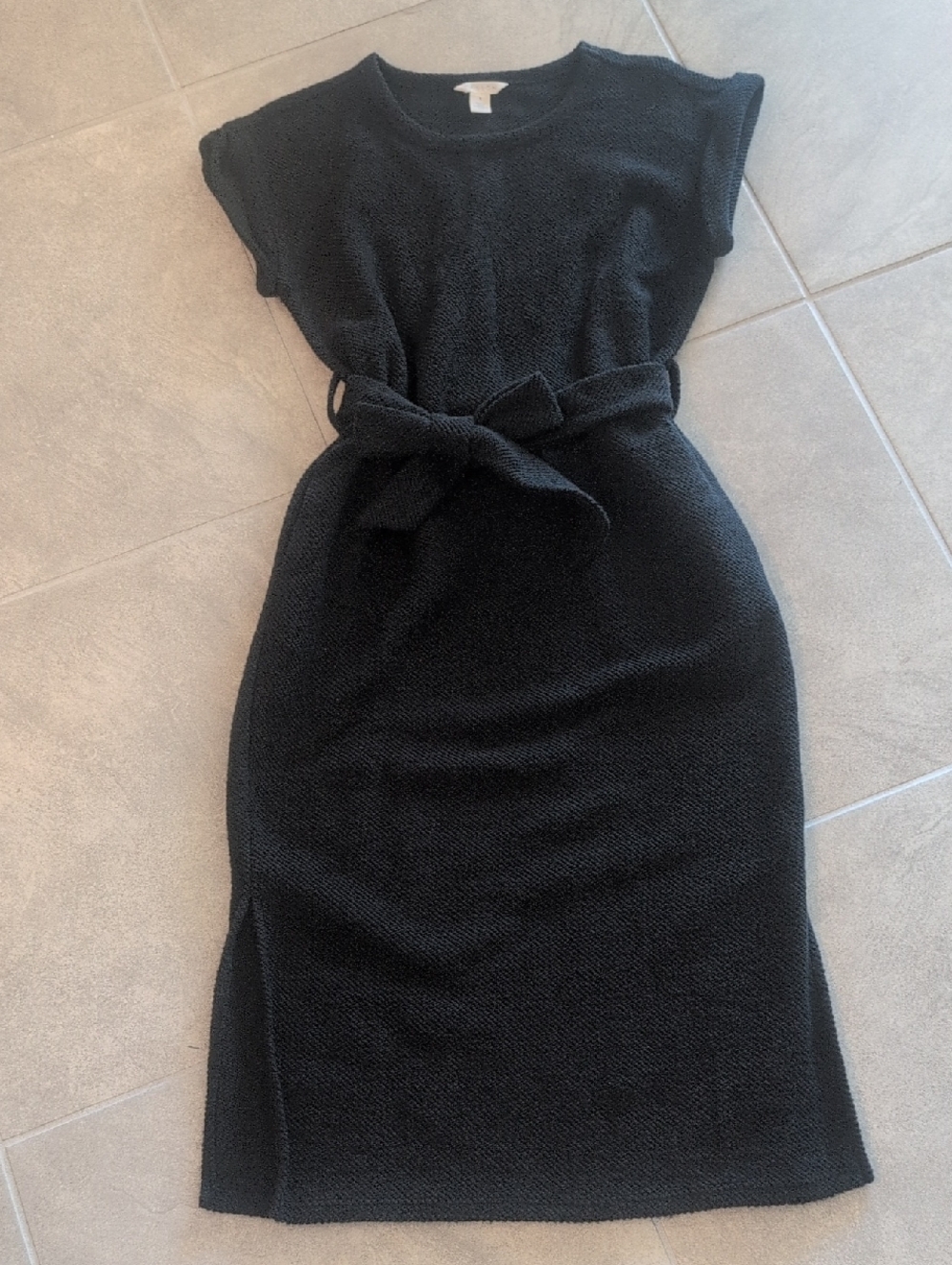 Caslon Black Textured Midi Dress with Waist Tie